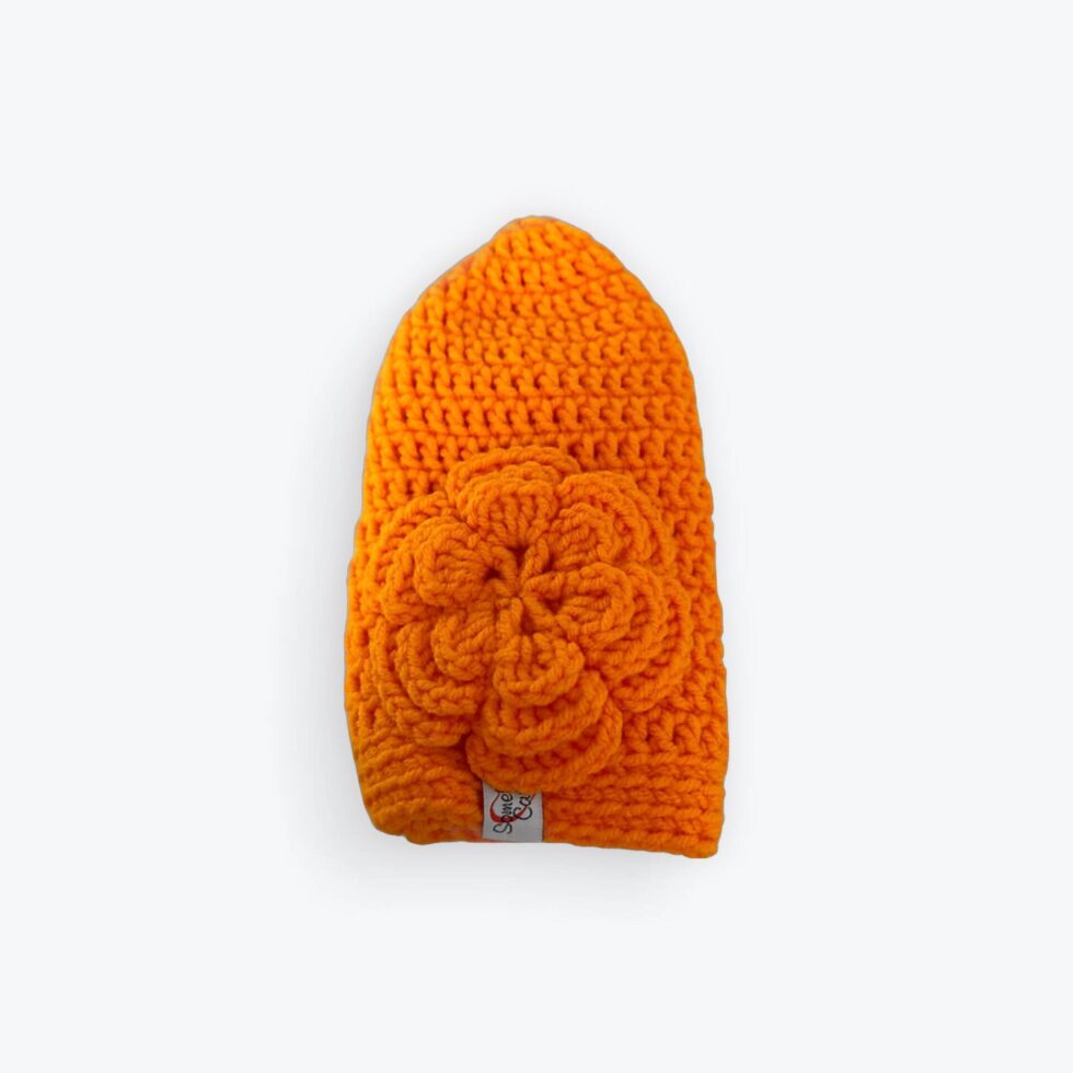 Knited Hat With Flower